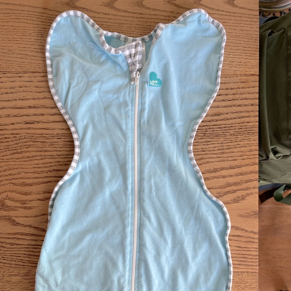 Love to Dream Swaddle ~ 1.0 Tog ~ Size Small